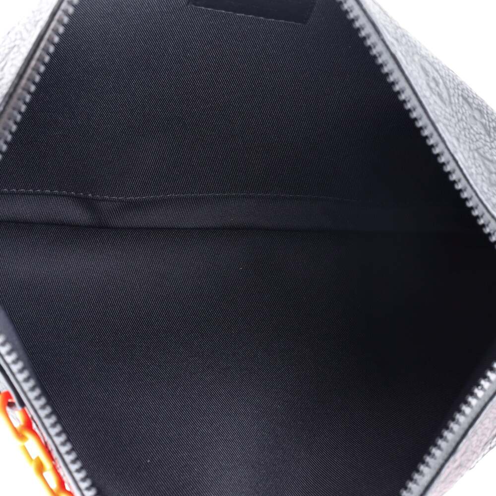 Louis Vuitton A4 Pouch Taurillon #270509L10B - Picture 5 of 7